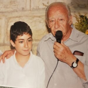 En el Bar Mitzva de su nieto Nadav en Israel (hijo de su hija Andrea)